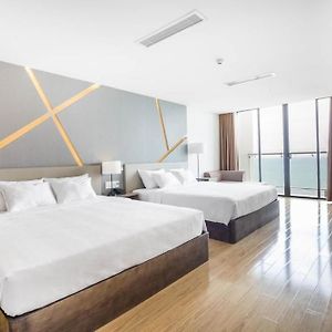 King Town Grand Hotel & Wedding Center